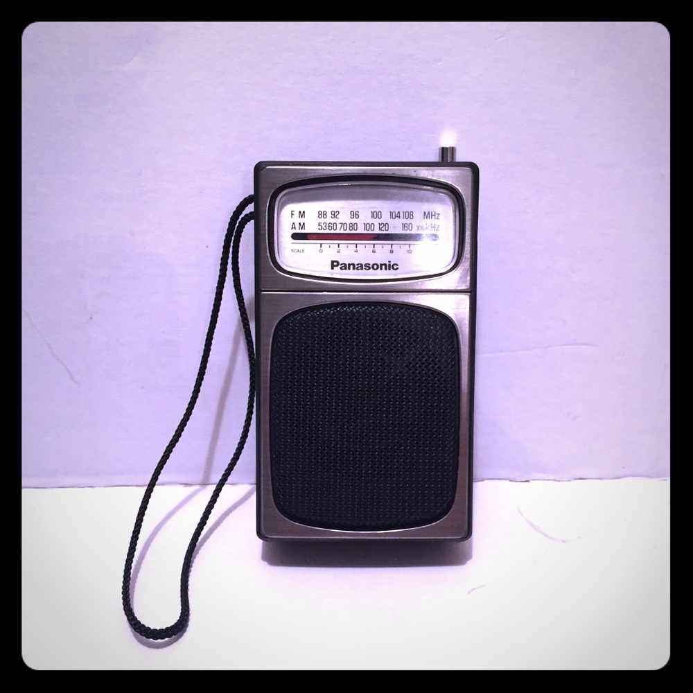 Vintage Panasonic AM/FM Radio. Perfect Gift